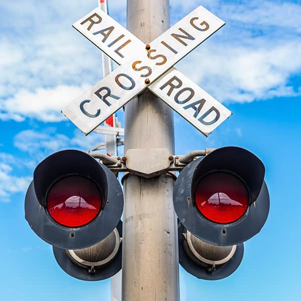 Cross Railroad Tracks Safer with these Safety Tips